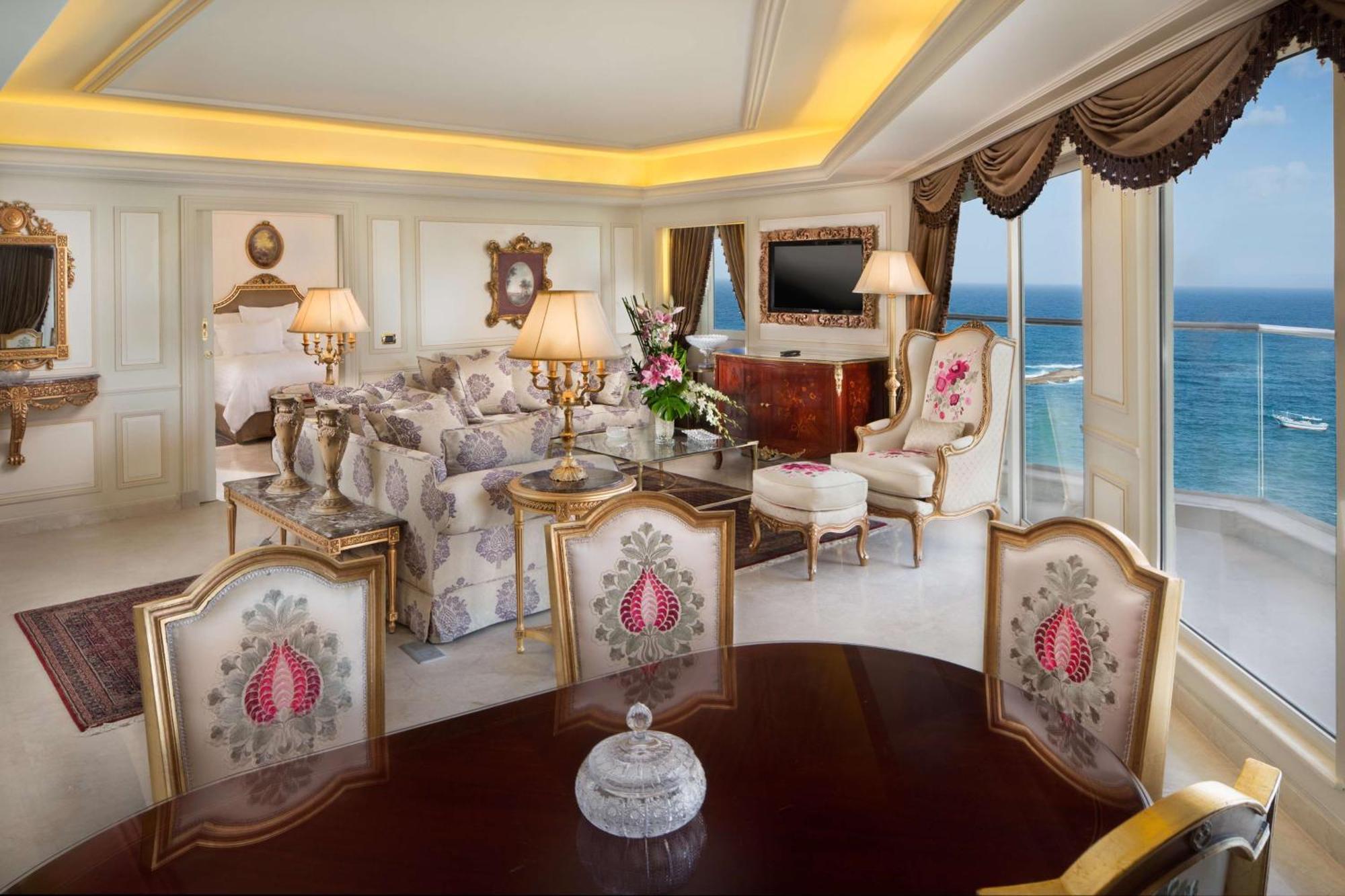 Hilton Alexandria Corniche Hotel Exteriör bild Presidential Suite